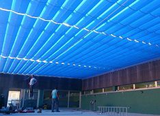 Toldos Chamorro techo azul